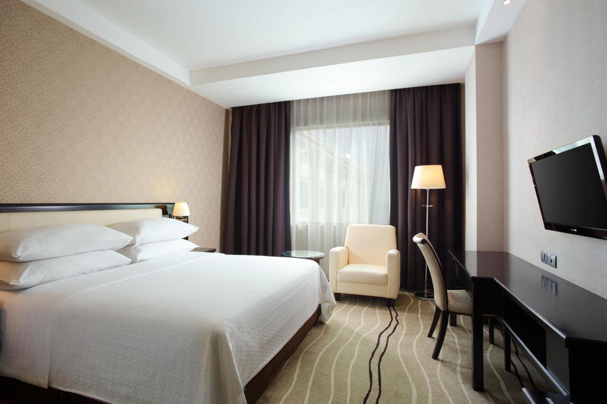 Four Points By Sheraton Medan Zewnętrze zdjęcie