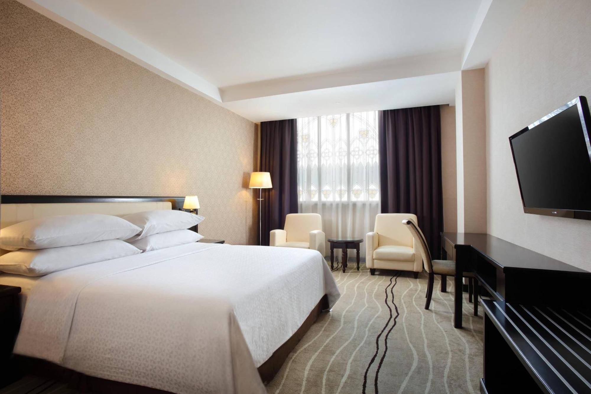 Four Points By Sheraton Medan Zewnętrze zdjęcie