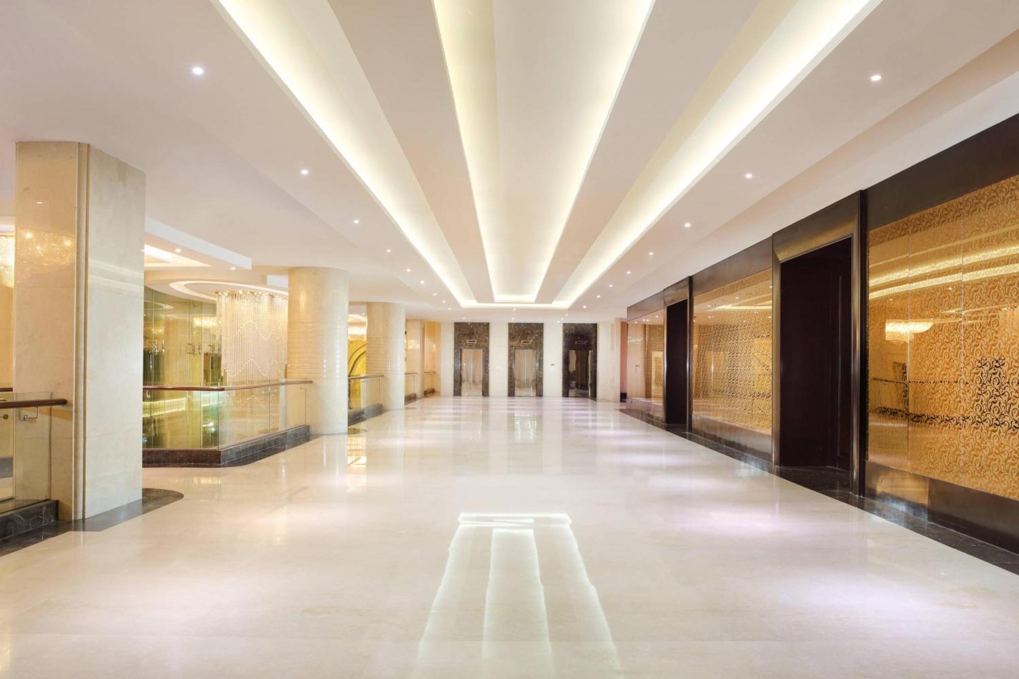 Four Points By Sheraton Medan Zewnętrze zdjęcie